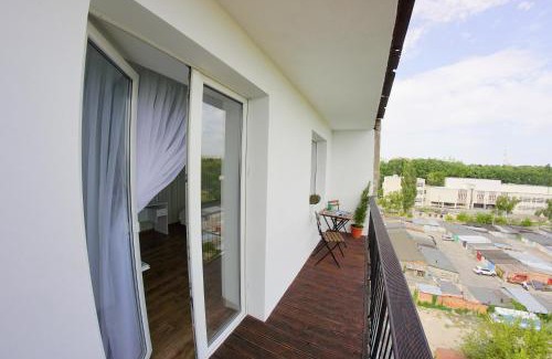Dzerzhyns'kyi District Apartamento | Flatsy at Botanichniy Sad underground