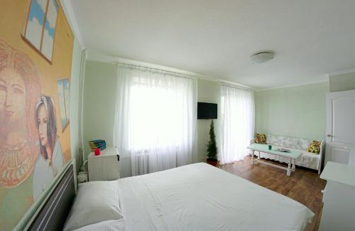 Dzerzhyns'kyi District Apartamento | Flatsy at Botanichniy Sad underground