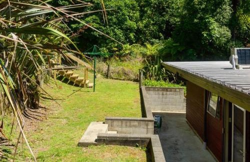 Lake Tarawera Casa | FlaxWater Lake Tarawera