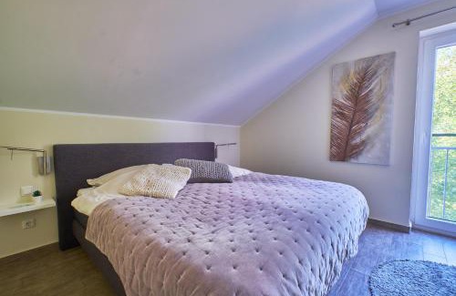 Muritz Apartamento | FLEESENTRAUM Villa Silbermöwe - Luxushaus - Ideal für Familien - Whirlpool Sauna Kamin Garten - Hunde willkommen!