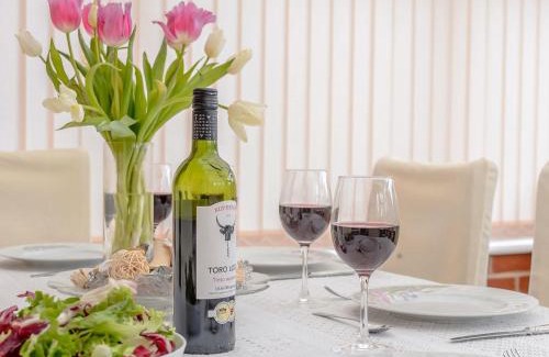 Cawston Casa | Fletcher's Rest
