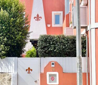 Carvoeira Casa | Fleur de Lis