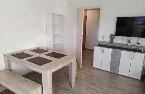 Marienthal Ost Apartamento | FLEX Aparts - große, möblierte Wohnung in Zwickau mit 2 Zimmern