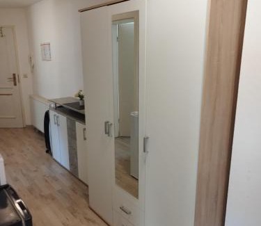 Marienthal Ost Apartamento | FLEX Aparts - große, möblierte Wohnung in Zwickau mit 2 Zimmern