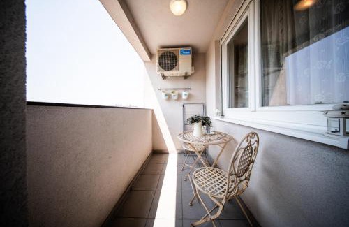 Zagreb Apartamento | Flex SelfCheckIns 173 - Zagreb - Bedroom - Parking - Loggia