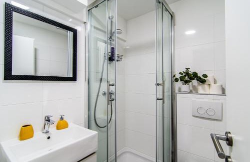 Donji Grad Apartamento | Flexible SelfCheckIns 106 - Zagreb - City Centre - Loggia