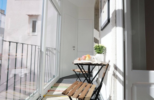 Alto do Pina Apartamento | FLH Alameda Charming Flat I