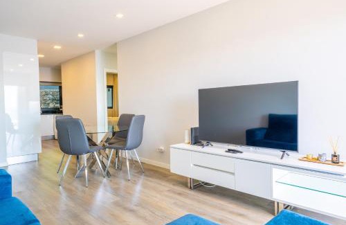 Gaula Apartamento | FLH Amazing Ocean View with Balcony