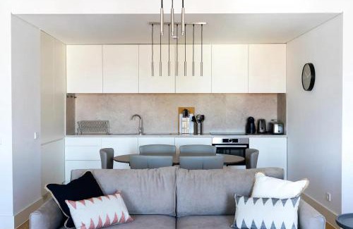 Alfama Apartamento | FLH Mouraria Art Apartment with Pool