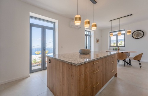 Sao Goncalo Chalet De Esquí | FLH Papaya Villa with Sea View