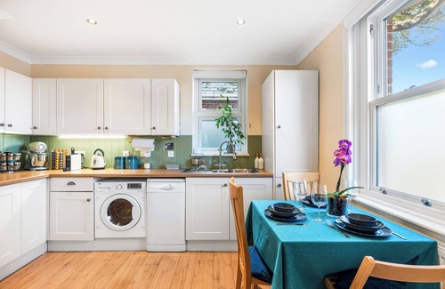 Littlehampton Cabaña | Flint Cottage – 3 mins to beach