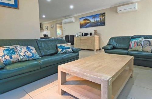 Amity Point Casa | FLIP FLOP INN