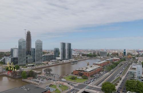 San Telmo Apartamento | Fliphaus Azopardo 700 'A' - Lux Loft Pool Puerto Madero