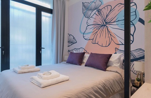 Colegiales Casa | FLIPHAUS Mansion Paz