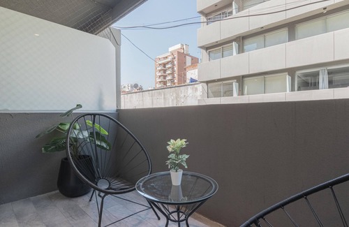Constitución Apartamento | Fliphaus + Tacuari 1100 - Loft San Telmo