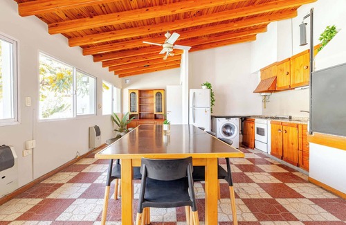 Godoy Cruz Casa | Fliphaus + Wine Country - 9 Dorm 22 pax Piscina Jacuzzi
