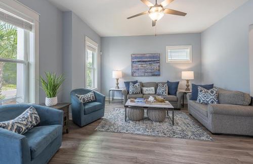 Dune Allen Beach Casa | Flipper's Retreat - 455 Dolphin Dr