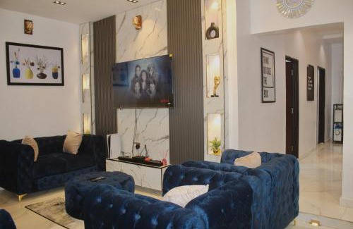 Ibadan Casa | Flixx & Flixx Apartments - Eleyele Ibadan