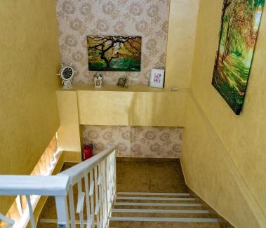 Vama Veche Casa | Floare de Iris