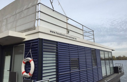Vynen Casa | Floating 44 in Xanten - Boot 2 - Floating 44 Komfortable Hausboote bei Xanten mit Tollem Seeblick