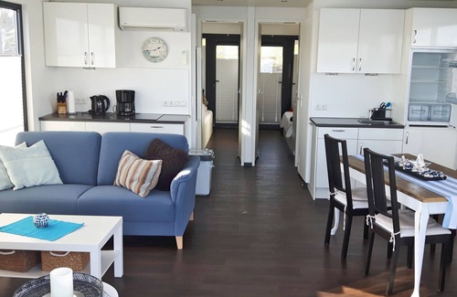 Vynen Casa | Floating 44 Komfortable Hausboote bei Xanten mit Tollem Seeblick