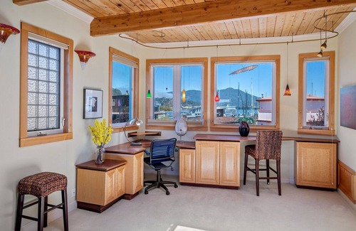 Marin City Alquiler De Eote | Floating Home in Sausalito! 3 Floors with 2BR 3BA