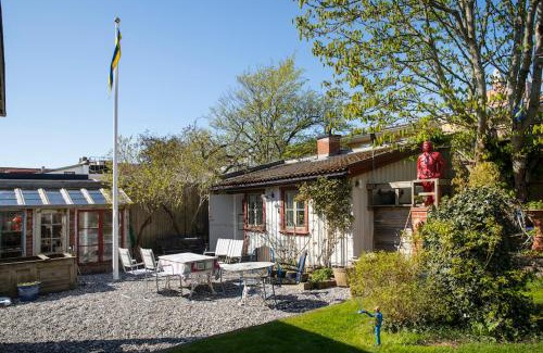 Varberg Cama Y Desayuno | Flodhästens Husrum & Frukost
