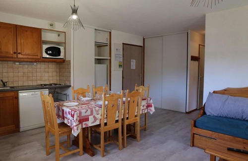 Aussois Apartamento | Piso -1, terraza, tv, local para esquís, 41m², Aussois