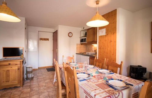 Aussois Apartamento | Piso -1, terraza, tv, local para esquís, 40m², Aussois