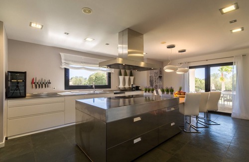 Campos Villa | Sa Canoveta con cocina de diseño