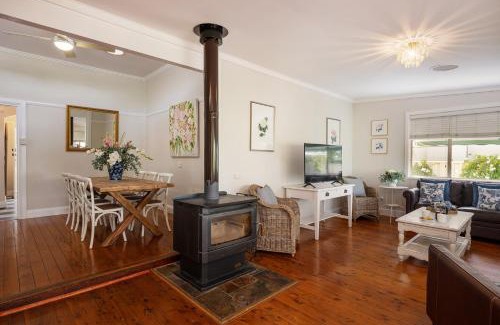 Central Mudgee Casa | Flora Cottage