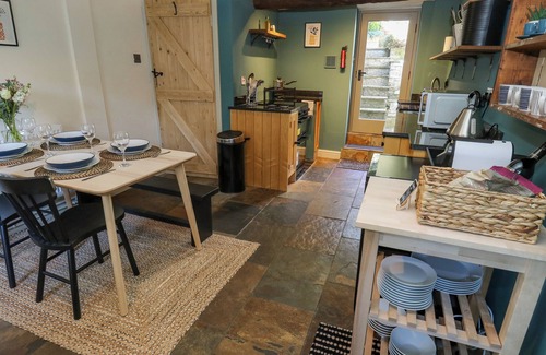 Tideswell Cabaña | Flora Cottage