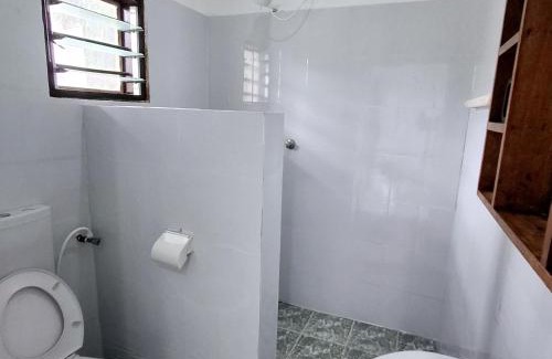 Ukunda Apartamento | FLORA Studio in Diani