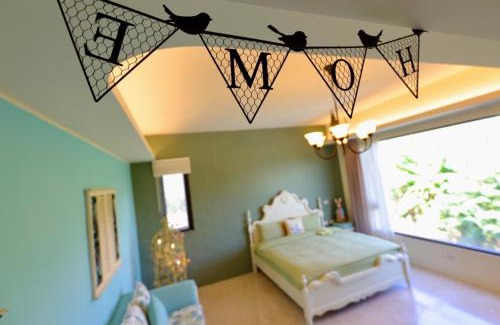 Shoufeng Cama Y Desayuno | Floral Land B&B