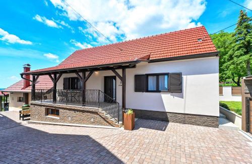 Kalnik Apartamento | Florek & Florica Kalnik