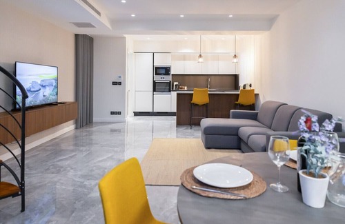 Floriana Apartamento | Florette Suite 1BR with Stunning Lounge Terrace by ArcoBnb