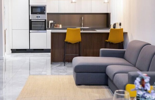 Floriana Apartamento | Florette Suite 1BR with Stunning Lounge Terrace by ArcoBnb