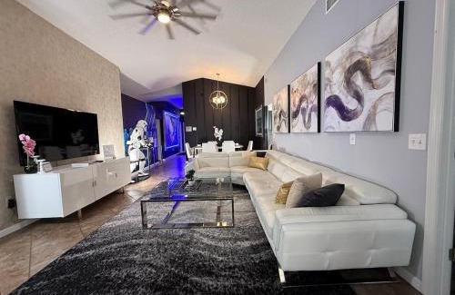 Clear Creek Casa | Florida Disney Star Wars Villa, Poolside Cinema