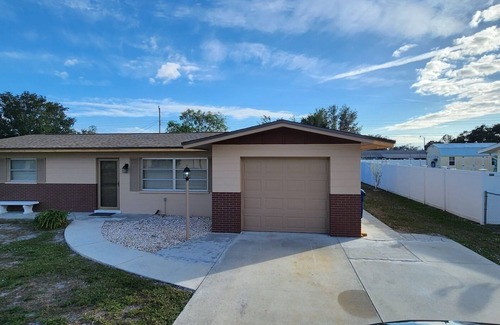 Venice Gardens Casa | Florida Gulf Coast Home. Located in Venice Florida. 2bed - 2bath
