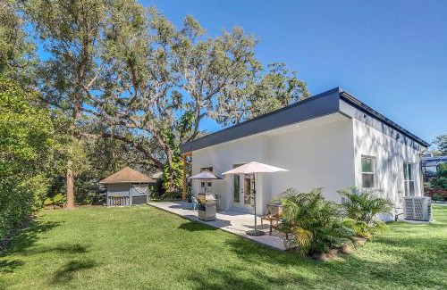Kissimmee Casa | Florida HappyNest Secluded Luxury Guesthouse