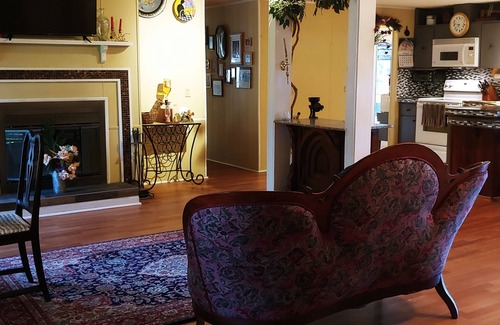 Keystone Casa | Florida Home on Private Fishing Pond- See Nature not Neighbors