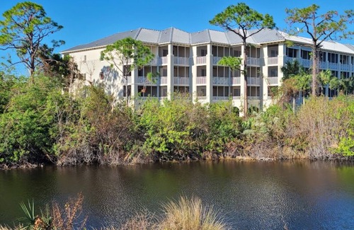 Estero Condominio | Florida Hyatt Coconut Cove resort 2 Bedroom