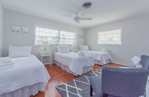 Sebastian Cabina | Florida Nature Lodge in beautiful Sebastian, FL.