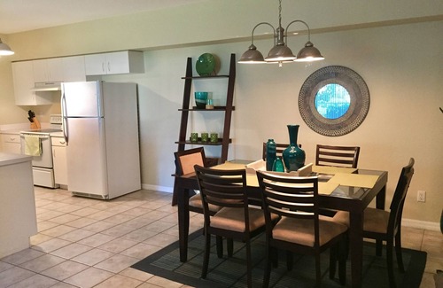 Bonita Springs Condominio | Florida Oasis - Fresco Muebles y Decoración - Gran ubicación