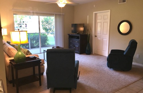 Bonita Springs Condominio | Florida Oasis - Fresco Muebles y Decoración - Gran ubicación