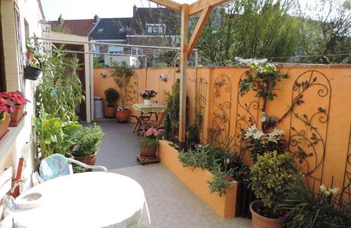 Mariakerke Casa | Florivan Comfortable holiday residence