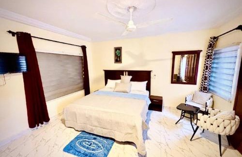Kumasi Hotel | Floswick Hotel