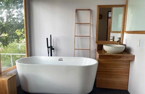 Moc Chau Cabina | Flourish Homestay