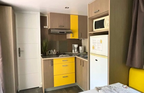 Saint-Vincent-de-Cosse Casa | Flower Camping Le Tiradou *** - Mobil-Home Standard Hergo 30m2 (2 bedrooms) + 2 bathrooms + Terrace 9m2 4 people