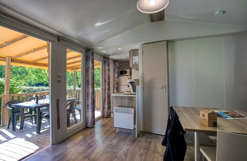 Saint-Vincent-de-Cosse Casa | Flower Camping Le Tiradou *** - Mobil-Home Comfort 32,50m2 (3 bedrooms) + Terrace 19m2 + TV 6 persons